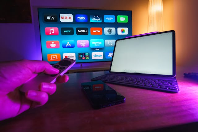 OLED Infinity Display